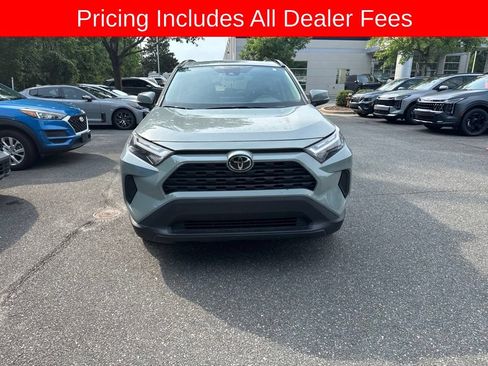 Used 2023 Toyota RAV4 XLE w/ Convenience Package FWD image 2