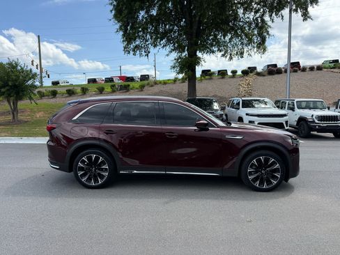 Used 2024 MAZDA CX-90 Plug-In Hybrid w/ Premium Plus AWD/4WD image 6