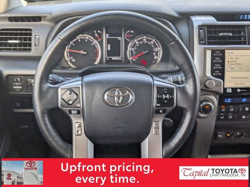 Used 2023 Toyota 4Runner Limited image 15