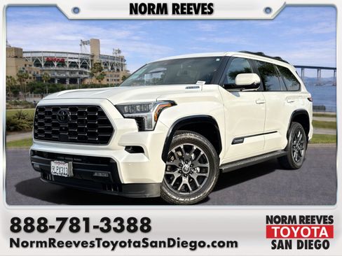 Used 2024 Toyota Sequoia Platinum AWD/4WD image 1