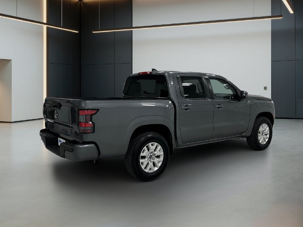 Used 2023 Nissan Frontier SV AWD/4WD image 6
