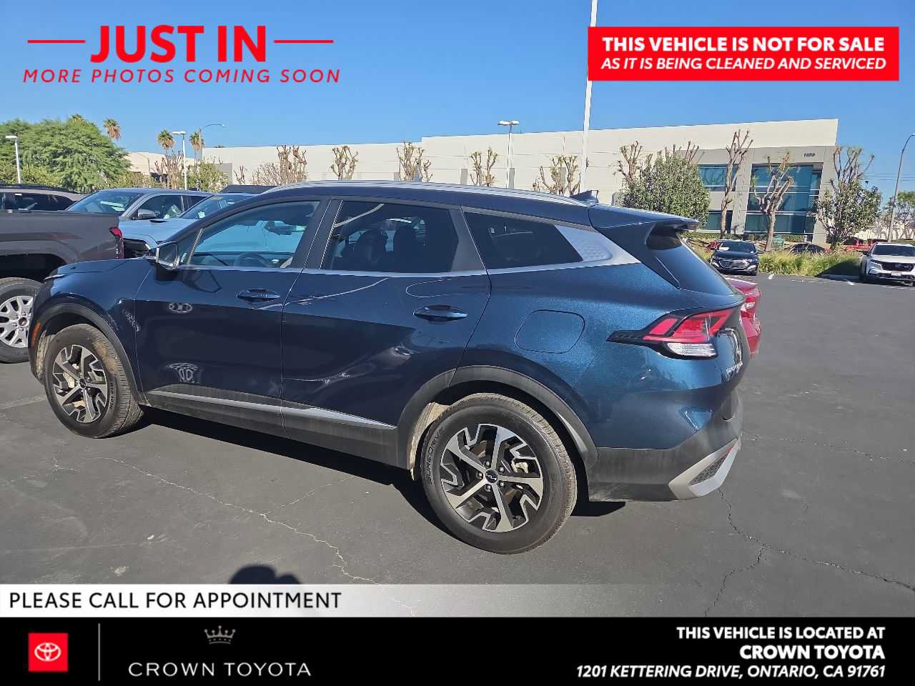Used 2023 Kia Sportage EX AWD/4WD image 7