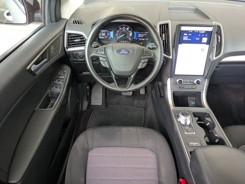 Used 2024 Ford Edge SE w/ Black Appearance Package AWD/4WD image 16