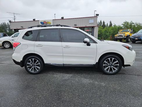 Used 2018 Subaru Forester 2.0XT Touring AWD/4WD image 4