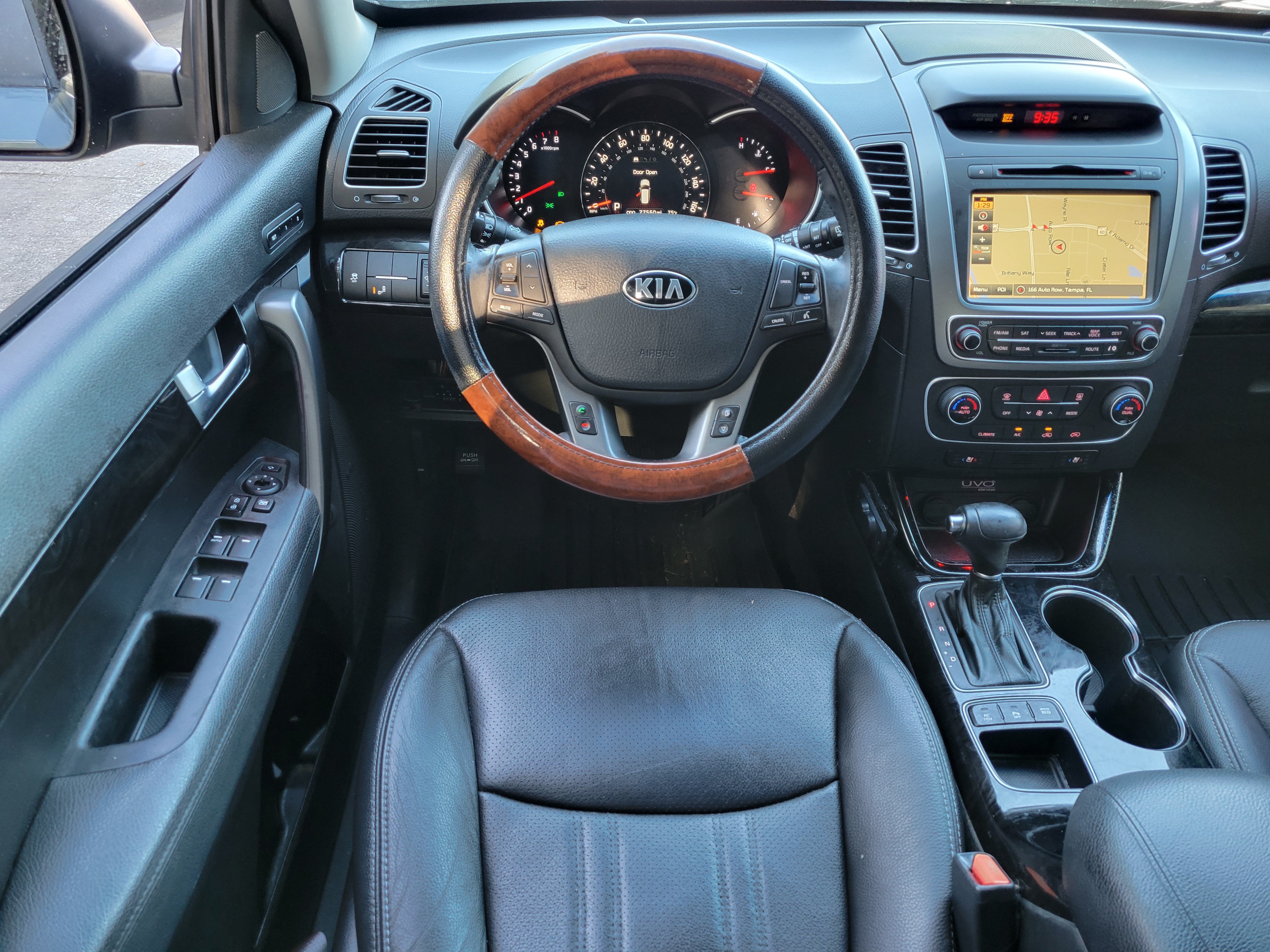 Used 2014 Kia Sorento EX w/ EX V6 Touring Package FWD image 12