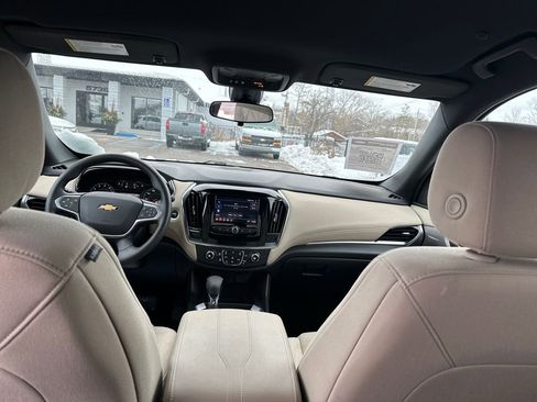 Certified 2022 Chevrolet Traverse LS image 24