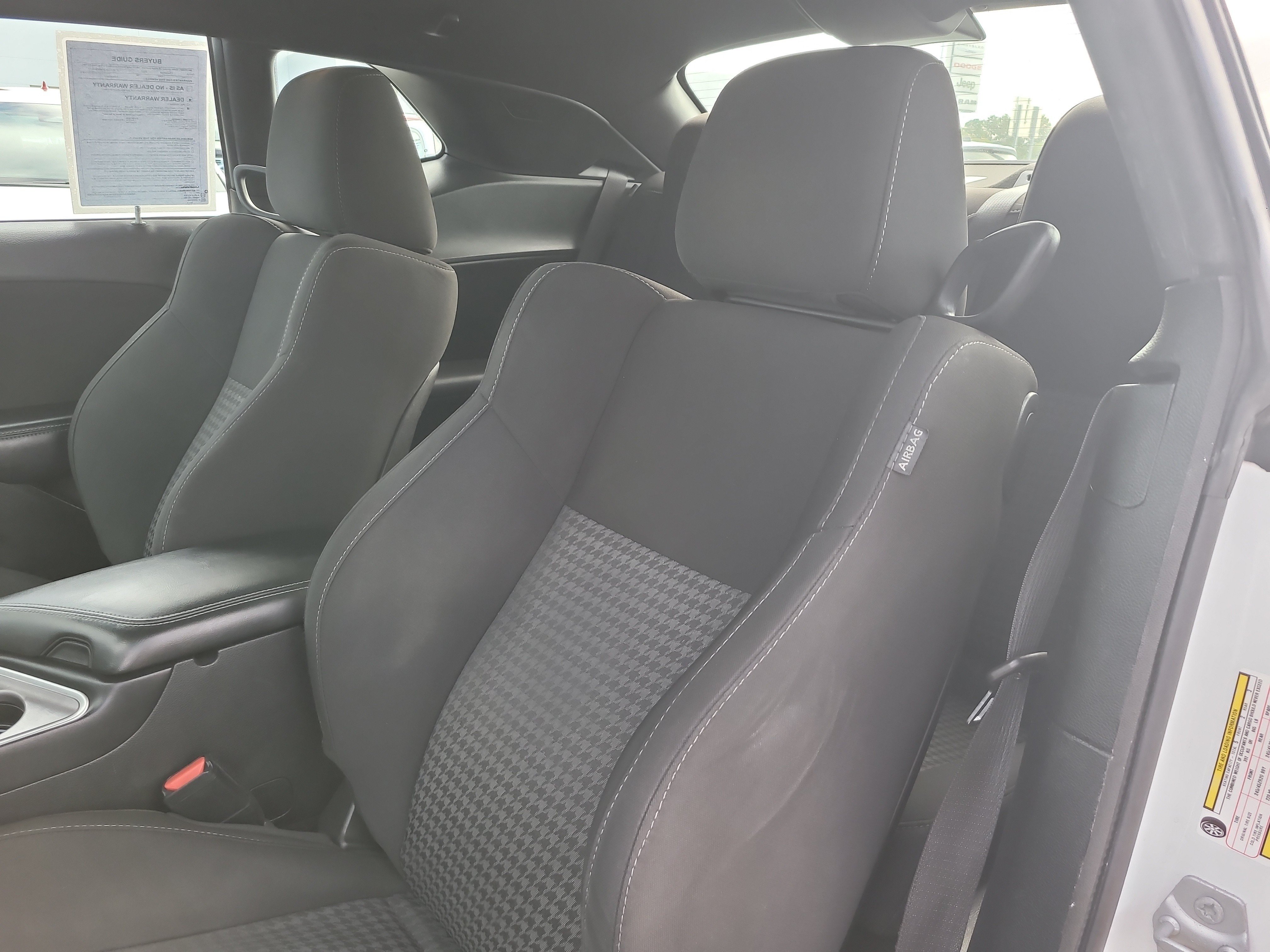 Used 2022 Dodge Challenger GT RWD image 14