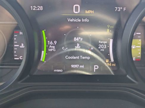 Used 2025 Jeep Wrangler Unlimited Sahara w/ Safety Group image 29