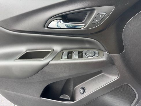 Used 2024 Chevrolet Equinox LT image 15