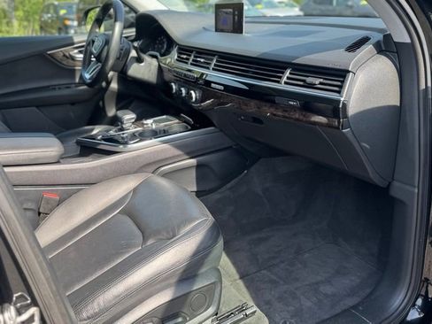 Used 2018 Audi Q7 3.0T Premium Plus AWD/4WD image 22