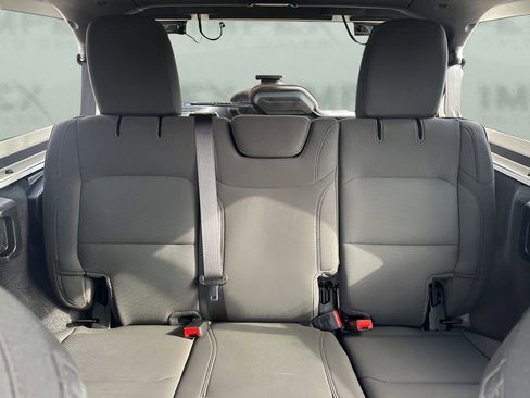 Used 2021 Jeep Wrangler Unlimited Sport image 10