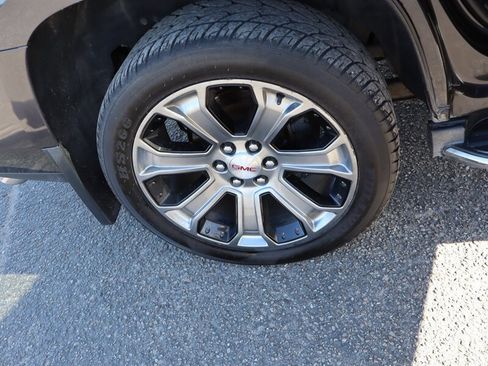 Used 2015 GMC Yukon Denali AWD/4WD image 7