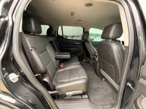 Used 2020 GMC Acadia SLT image 18