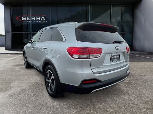 Used 2016 Kia Sorento EX w/ EX Premium Package image 3