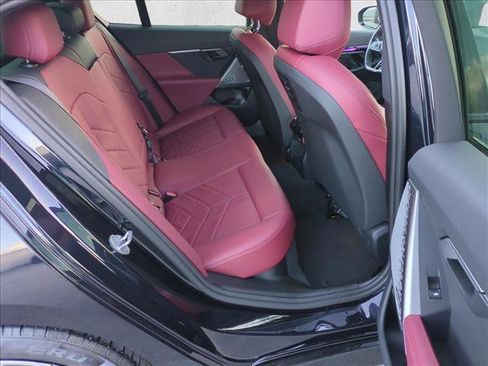 Used 2025 BMW i5 xDrive40 w/ M Sport Package AWD/4WD image 21