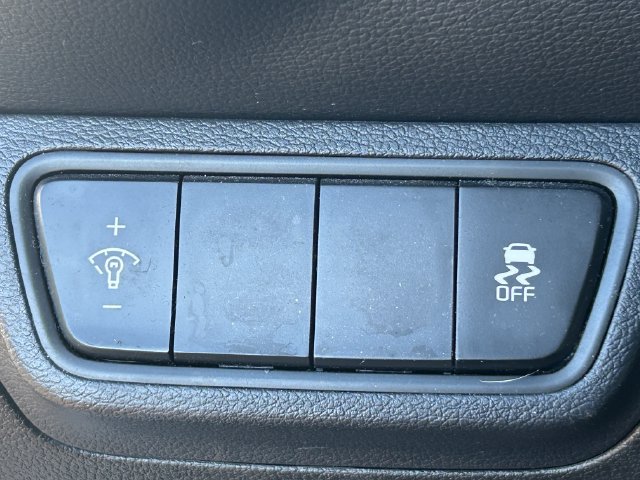 Used 2023 Kia Forte LXS FWD image 22