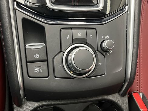 Certified 2023 MAZDA CX-5 Carbon Edition image 19