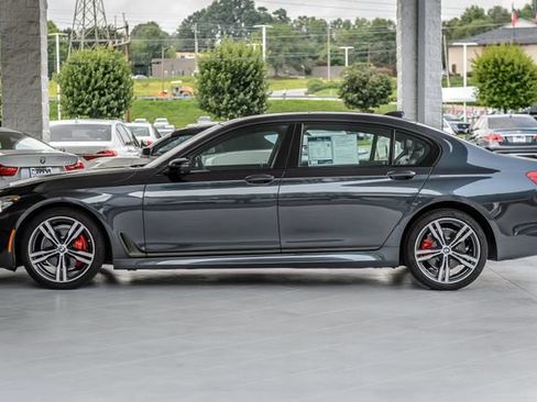 Used 2019 BMW 740i w/ M Sport Package RWD image 60