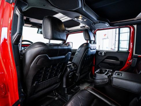 Used 2020 Jeep Wrangler Unlimited Rubicon w/ Dual Top Group image 53