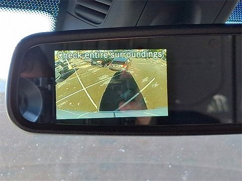 Used 2025 Mercedes-Benz Sprinter 2500 image 17