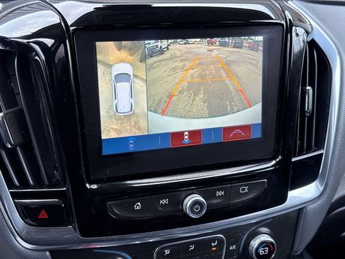 Used 2019 Chevrolet Traverse LT w/ LT Premium Package FWD image 27