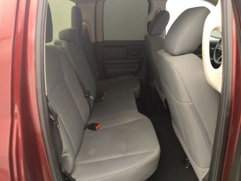 Used 2019 RAM 1500 Tradesman w/ Tradesman SXT Package RWD image 19