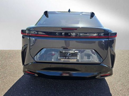 Certified 2023 Lexus RZ 450e Premium w/ Technology Package AWD/4WD image 4