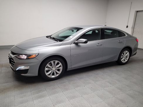 Used 2024 Chevrolet Malibu LT FWD image 2