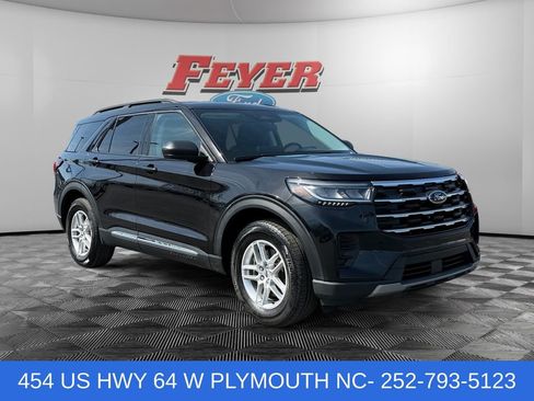 Certified 2025 Ford Explorer Active RWD image 7