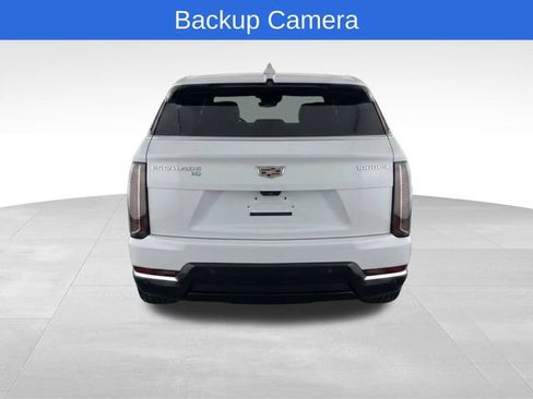Used 2025 Cadillac Escalade IQ Luxury 2 w/ LPO, Premium Carpet Package AWD/4WD image 7