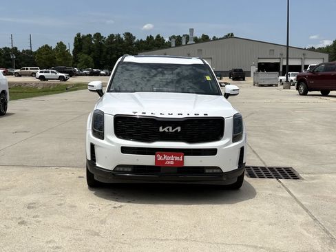 Used 2022 Kia Telluride SX w/ Nightfall Edition Package AWD/4WD image 2