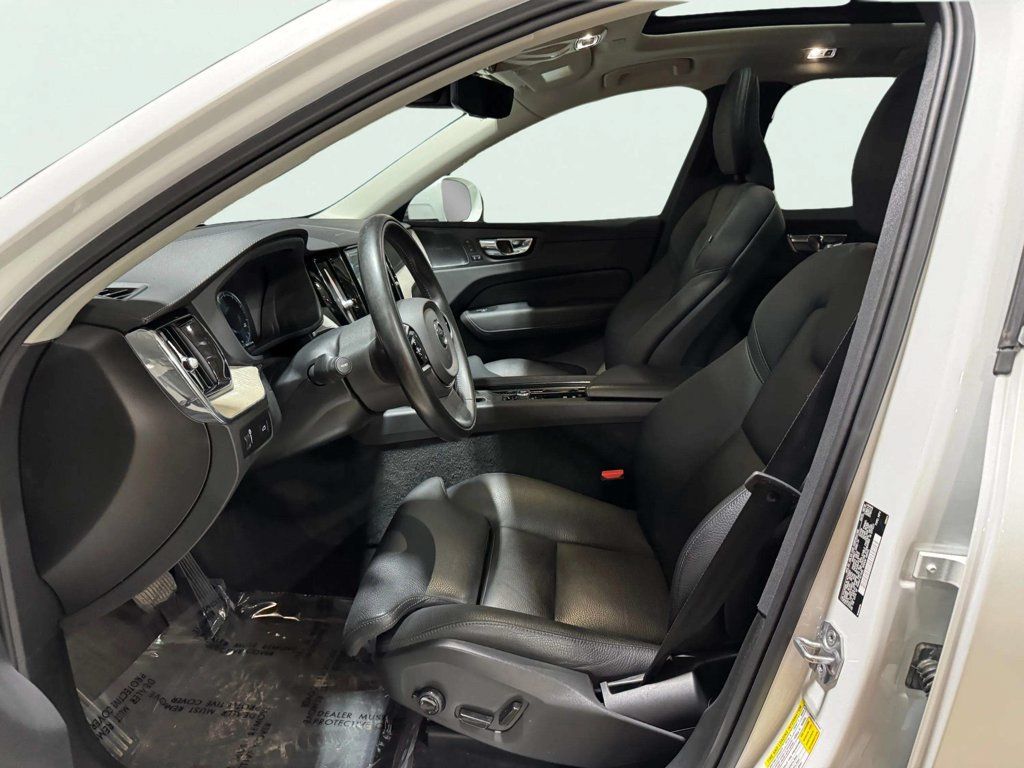 Used 2020 Volvo XC60 T5 Inscription w/ Protection Package AWD/4WD image 22