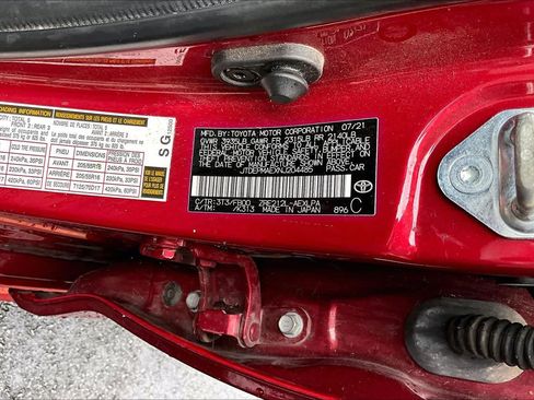 Used 2022 Toyota Corolla LE FWD image 34
