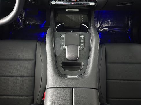 Certified 2025 Mercedes-Benz GLE 450e 4MATIC w/ Driver Assistance Package image 23