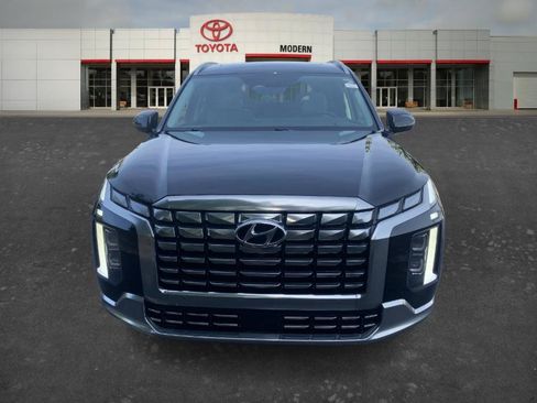 Used 2024 Hyundai Palisade Calligraphy AWD/4WD image 2
