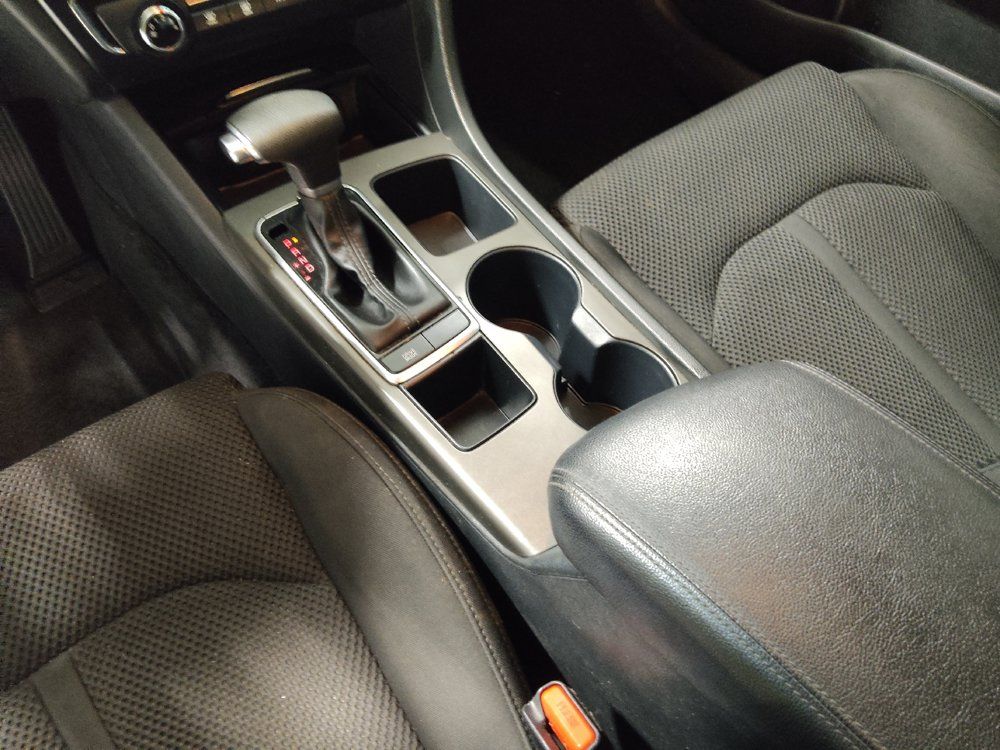 Used 2020 Kia Optima LX FWD image 26