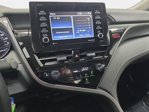 Certified 2023 Toyota Camry SE FWD image 17