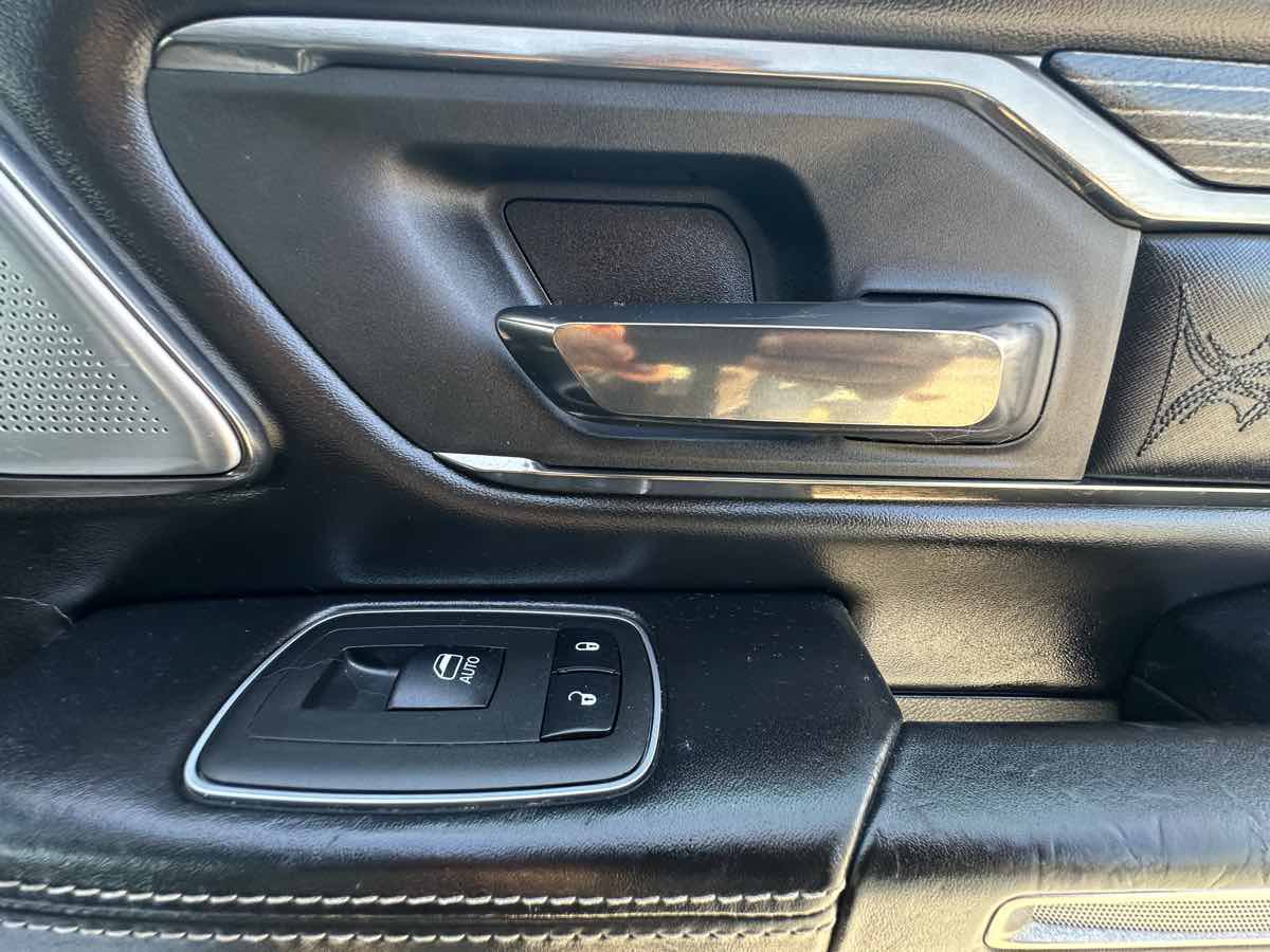 Used 2020 RAM 1500 Limited AWD/4WD image 28