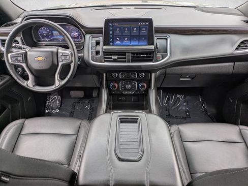 Used 2023 Chevrolet Tahoe LT w/ LT Signature Package AWD/4WD image 17