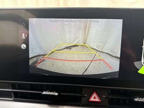 Certified 2023 Kia Sportage EX image 23