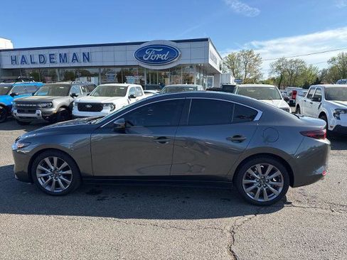 Used 2024 MAZDA MAZDA3 s FWD image 2