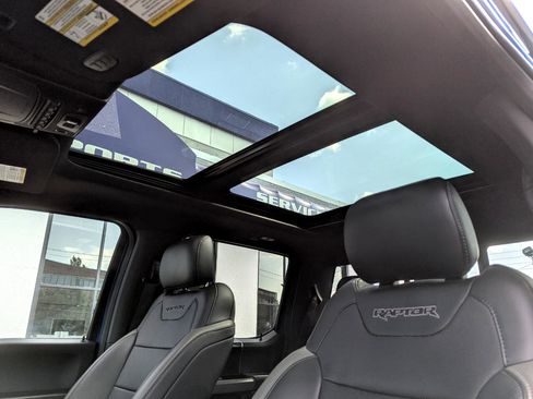 Used 2018 Ford F150 Raptor w/ Equipment Group 802A Luxury image 46