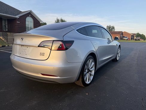Used 2018 Tesla Model 3 Long Range image 6