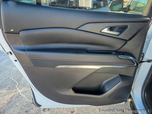 Certified 2026 Chevrolet Traverse Z71 w/ Driver Confidence Package image 24