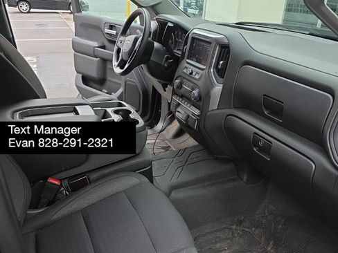 Used 2022 Chevrolet Silverado 1500 Custom AWD/4WD image 7