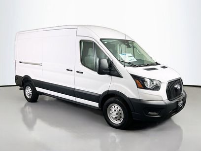 New 2026 Ford Transit 250 148 Medium Roof Extended AWD w/ Load Area Protection Package