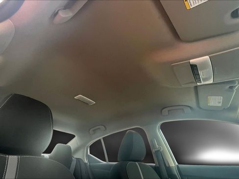 Used 2022 Nissan Sentra SV image 29