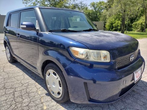Used 2008 Scion xB image 3