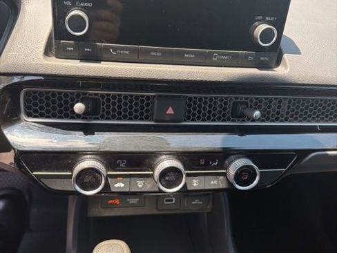 Used 2023 Honda Civic LX image 9