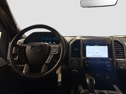 Used 2019 Ford F150 XLT w/ Equipment Group 302A Luxury AWD/4WD image 22